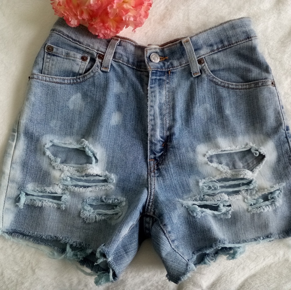 Levis Distressed Cutoff High Waisted Shorts